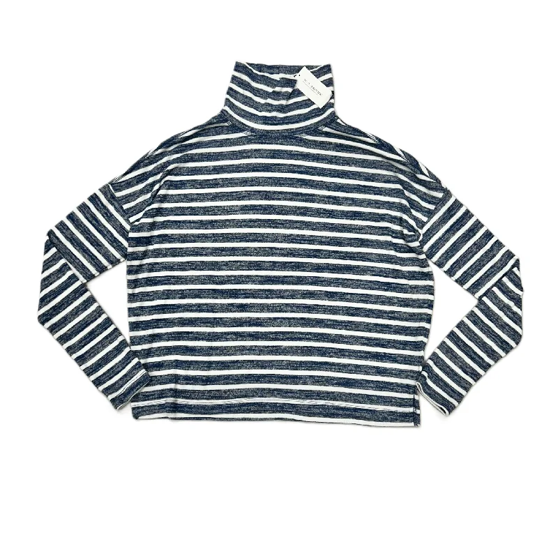 Top Long Sleeve Basic By Banana Republic In Blue & White, Size: S